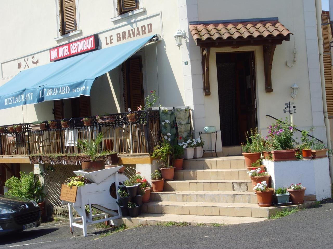 Le Bravard Jumeaux Bagian luar foto